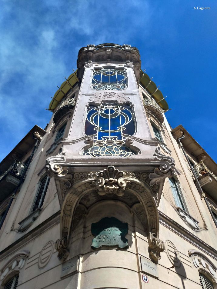 TorinoTorino tra architettura e pittura. Pietro Fenoglio Il Torinese
