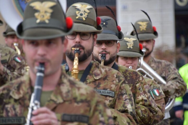 La Brigata Alpina "Taurinense" Compie 72 Anni - Il Torinese